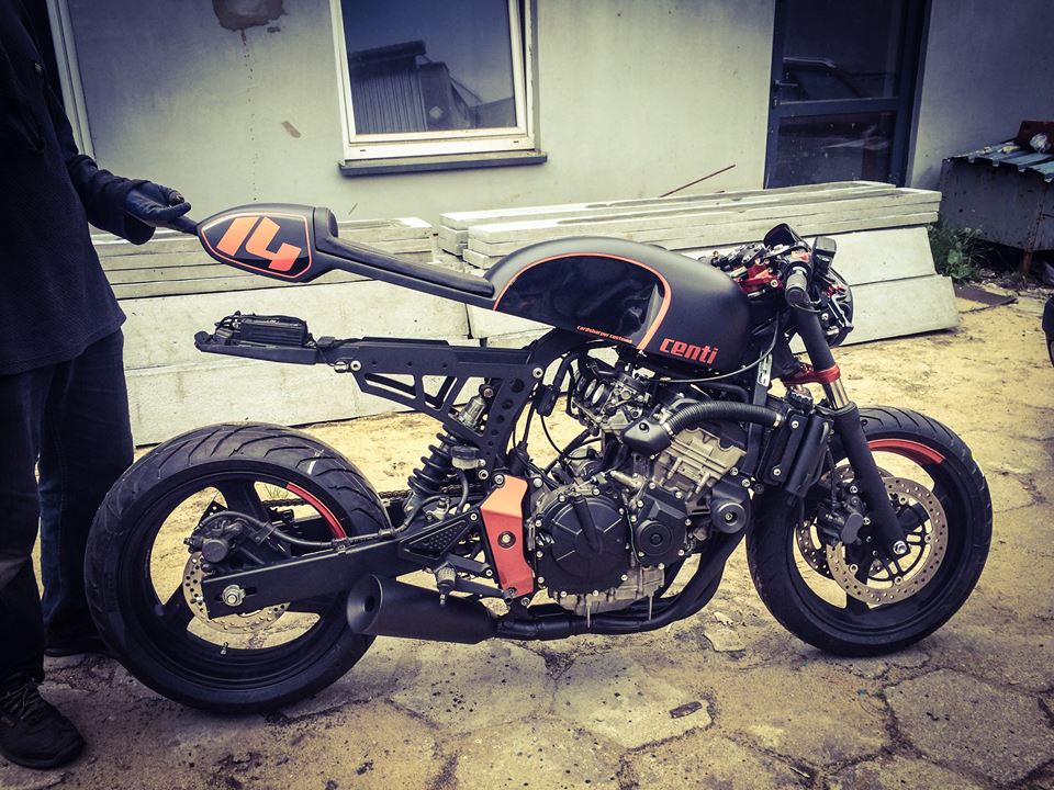 ♠MilchapitasKustom Bikes♠ Honda 600 By Cardsharper Customs