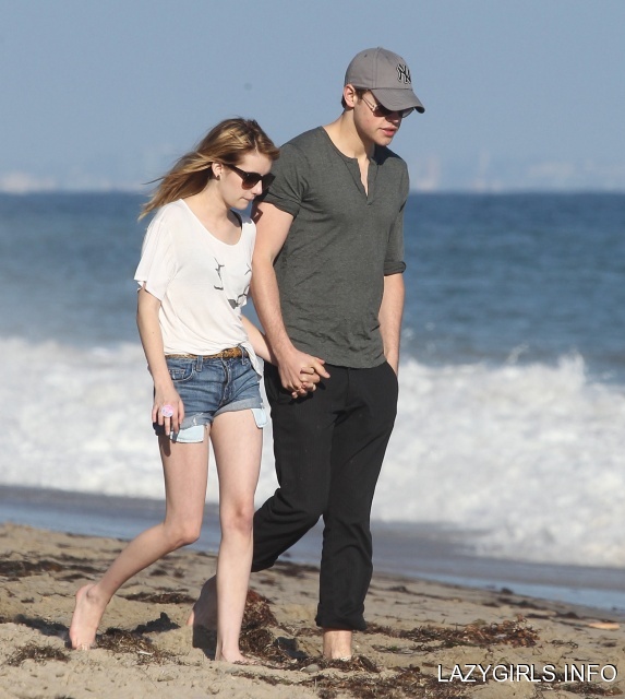 Emma Roberts Actress & Her Boyfriend Hollywood