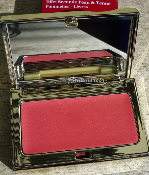 A pop of velvety color with Clarins MultiBlush Cream Blush in