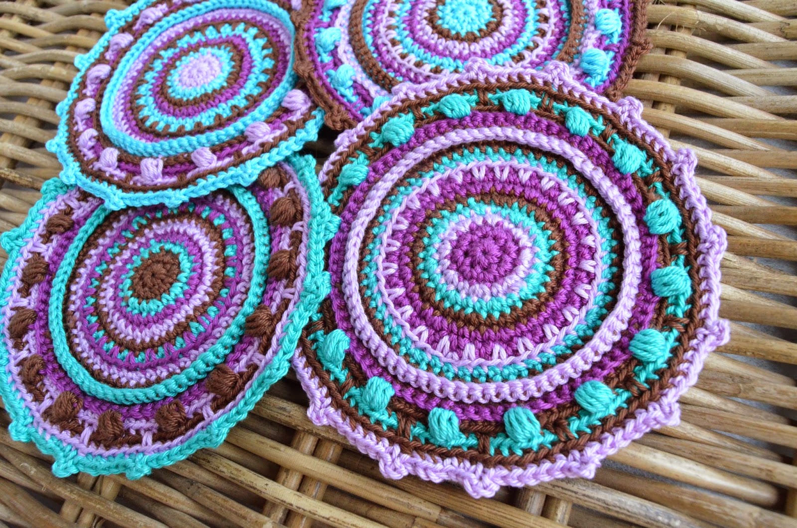My set of happy summer coasters LillaBjörn's Crochet World