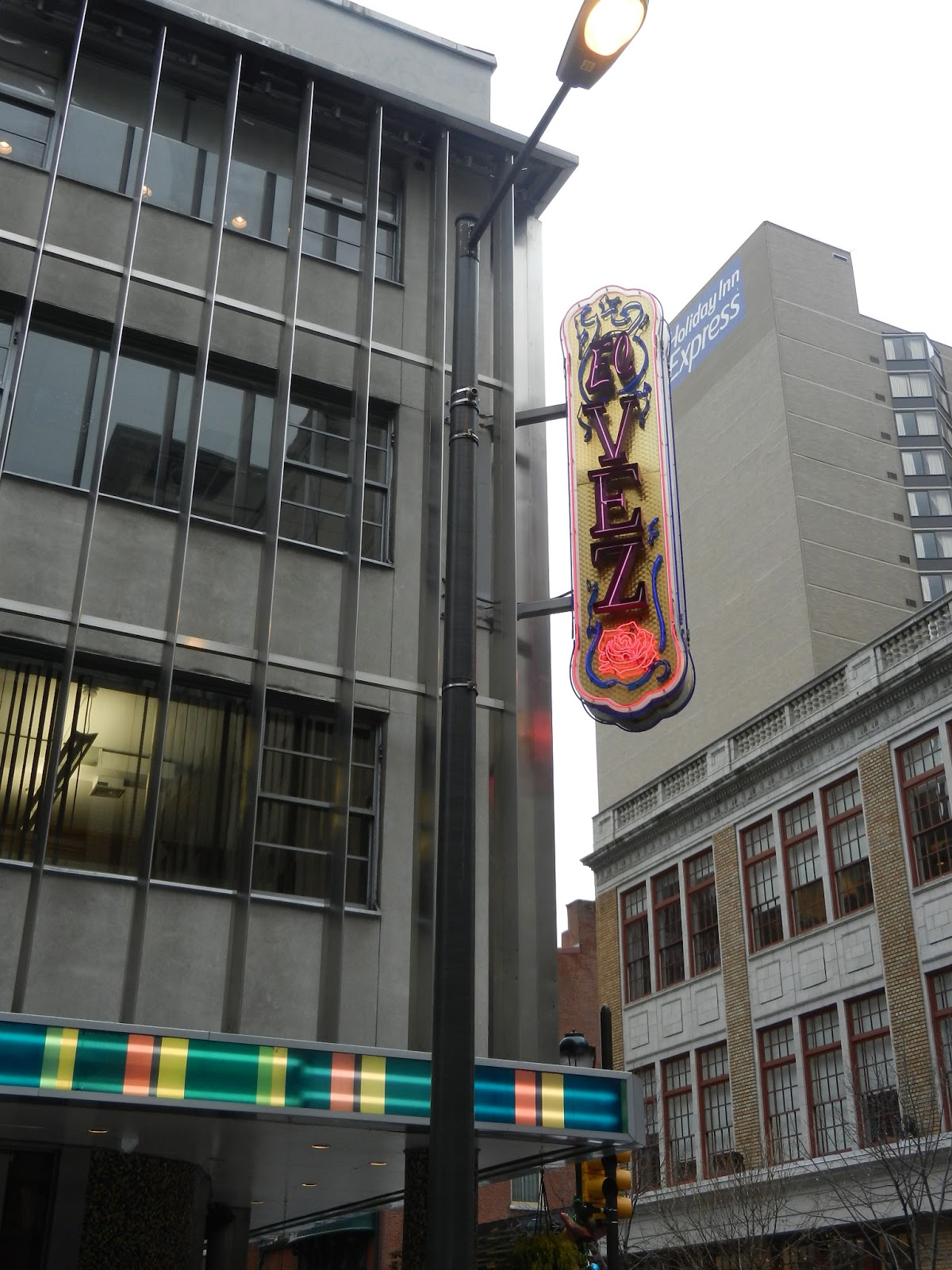 Belly of the Pig El Vez Review