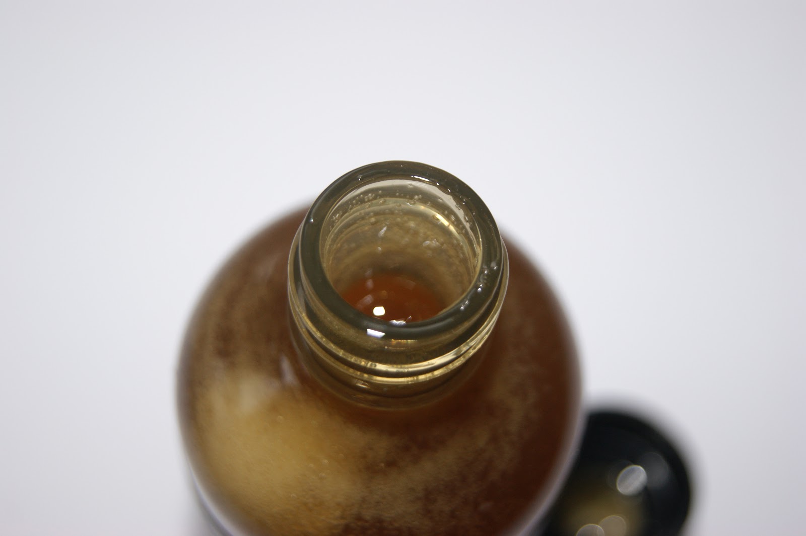 Lush Fair Trade Honey Shampoo Review The Sunday Girl