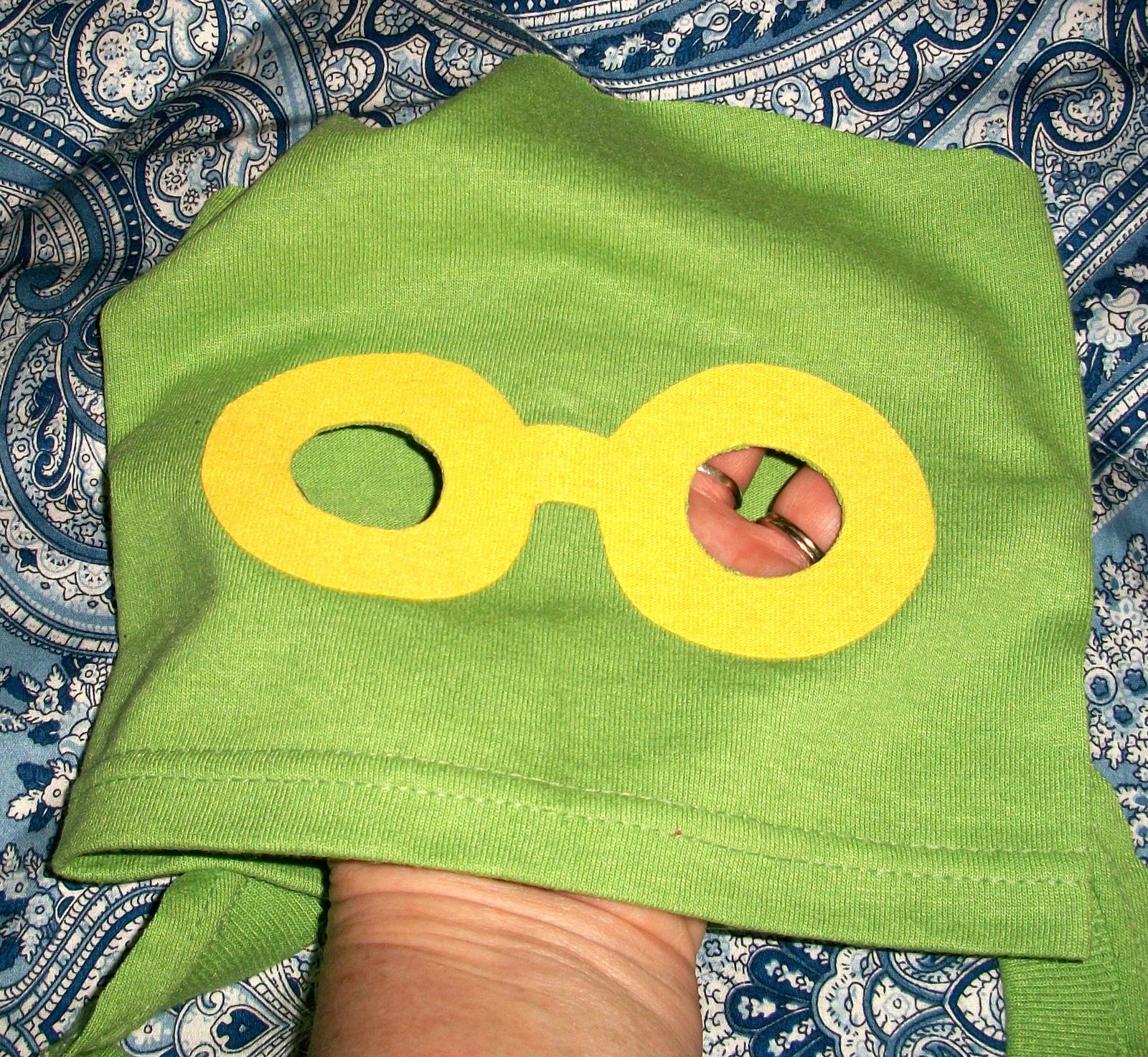 Marlene's Many Hats How to Make a Superhero Cape