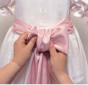 how to tie the perfect bow on a dress