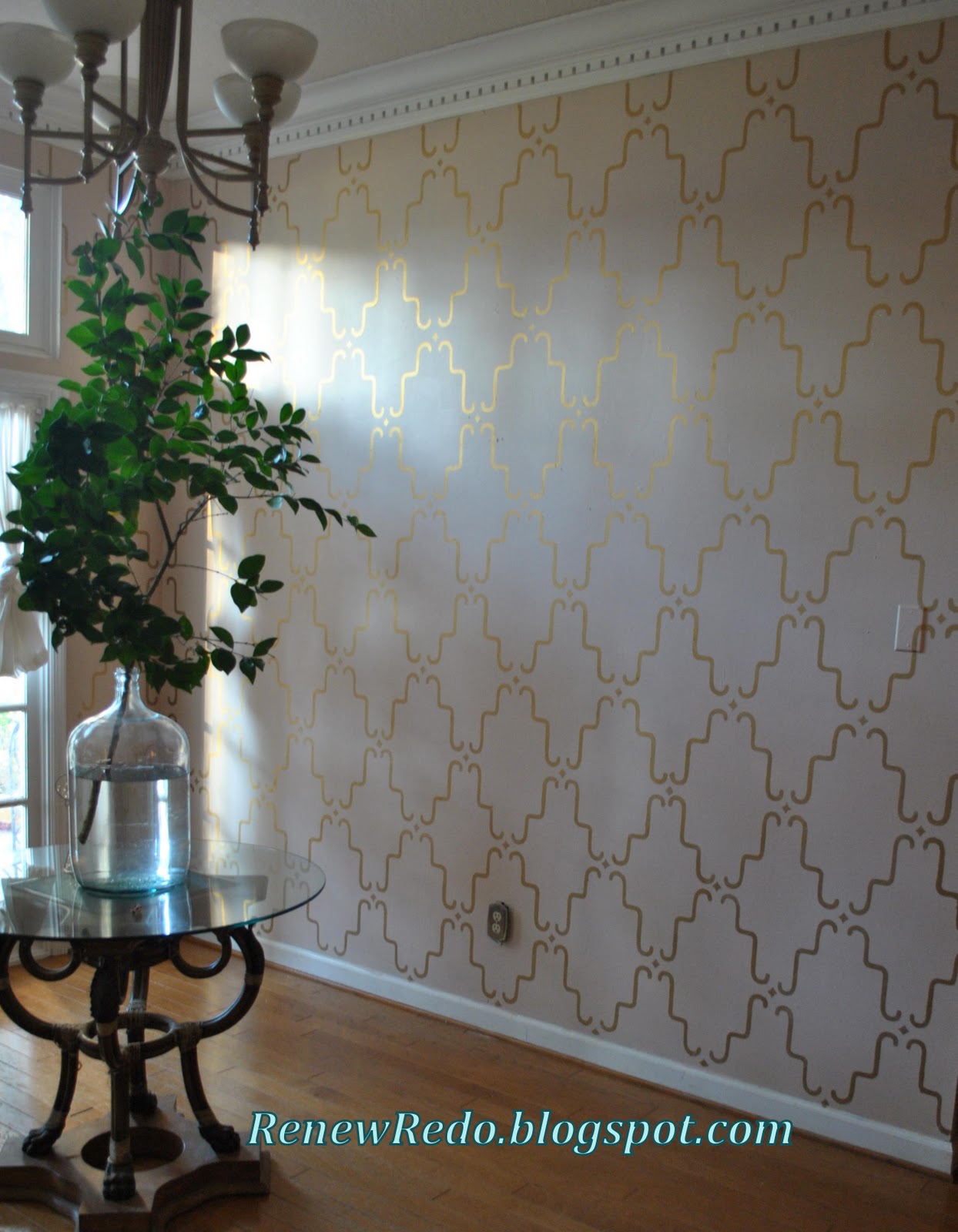 ReNew ReDo! Hall Wall Stencil... Rubbed and Buffed!