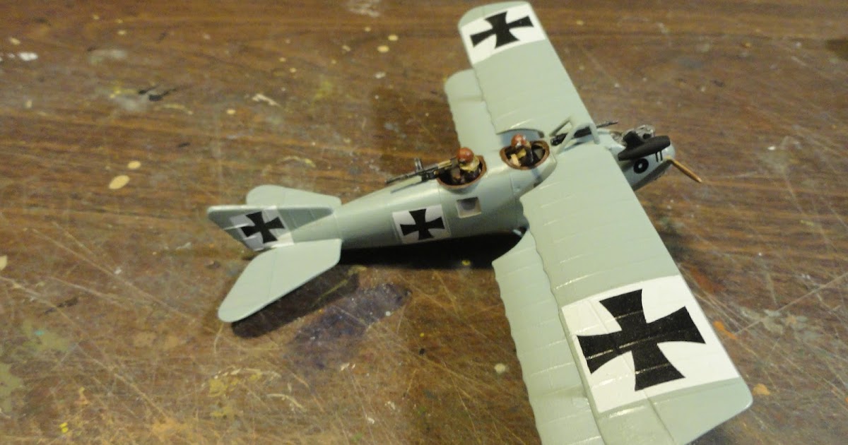Model Kit Reviews I have such disasters to show you! Airfix Roland