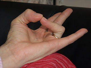 finger_mudras_013.JPG