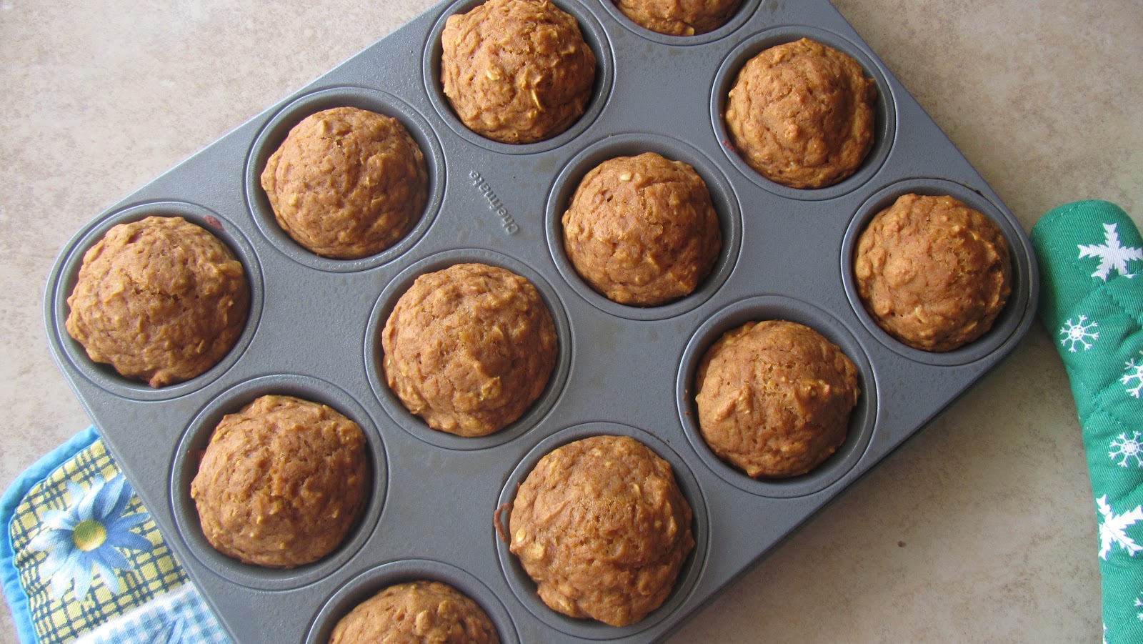 Kim's Kitchen Concoctions Pumpkin (or other puree) Muffins