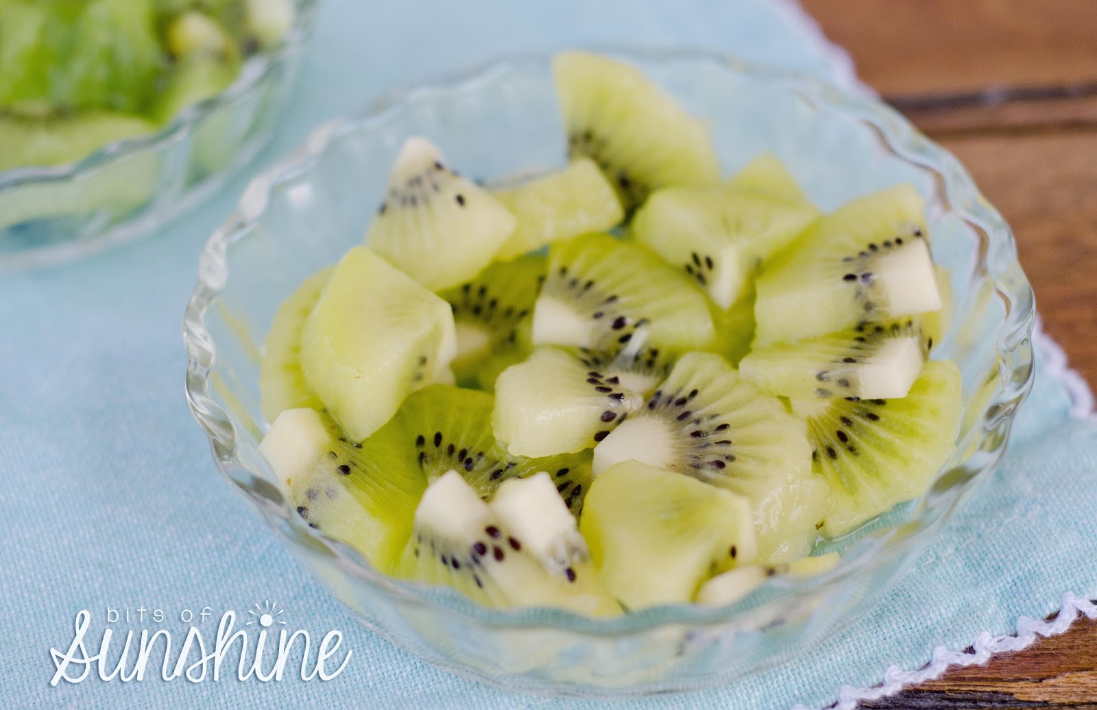 Kiwi Crumble the best kiwi dish ever! — Bits of Sunshine