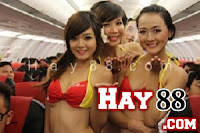 Màn trình diễn bikini gây shock trên chuyến bay TP.HCM - Nha Trang Màn trình diễn bikini gây shock trên chuyến bay TP.HCM - Nha Trang