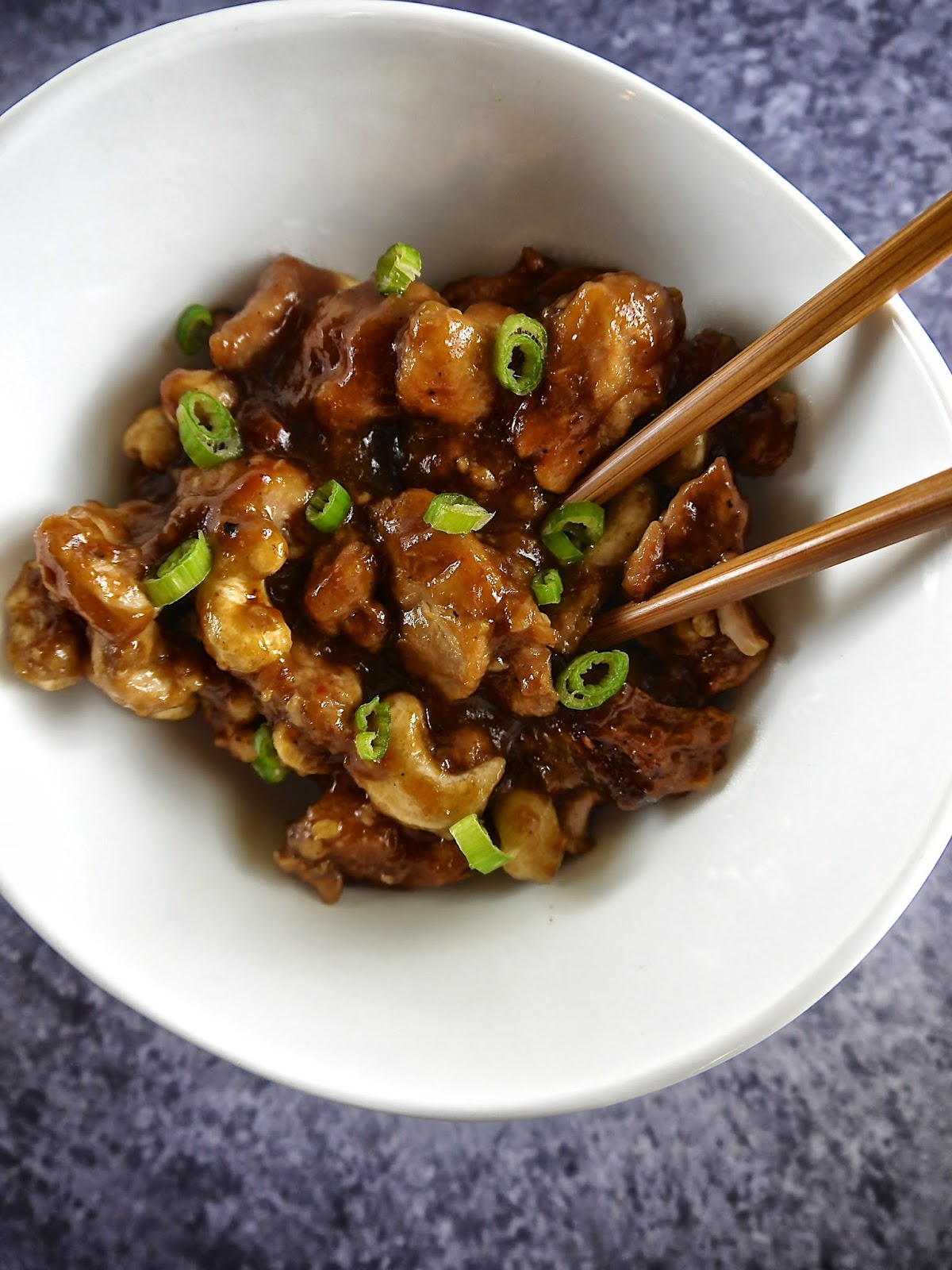 Paleo Crock Pot Cashew Chicken (Recipe Revisit) the preppy paleo