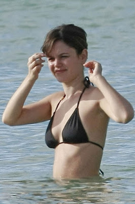 Rachel Bilson in Black Bikini in Barbados - Hotness!