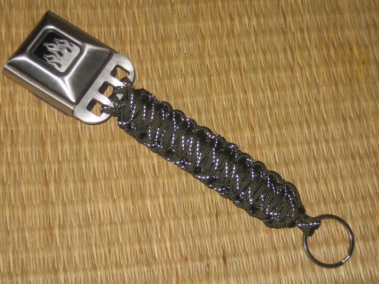 EVERYTHING PARACORD UK thai paracord roper EDC custom 550 reflective