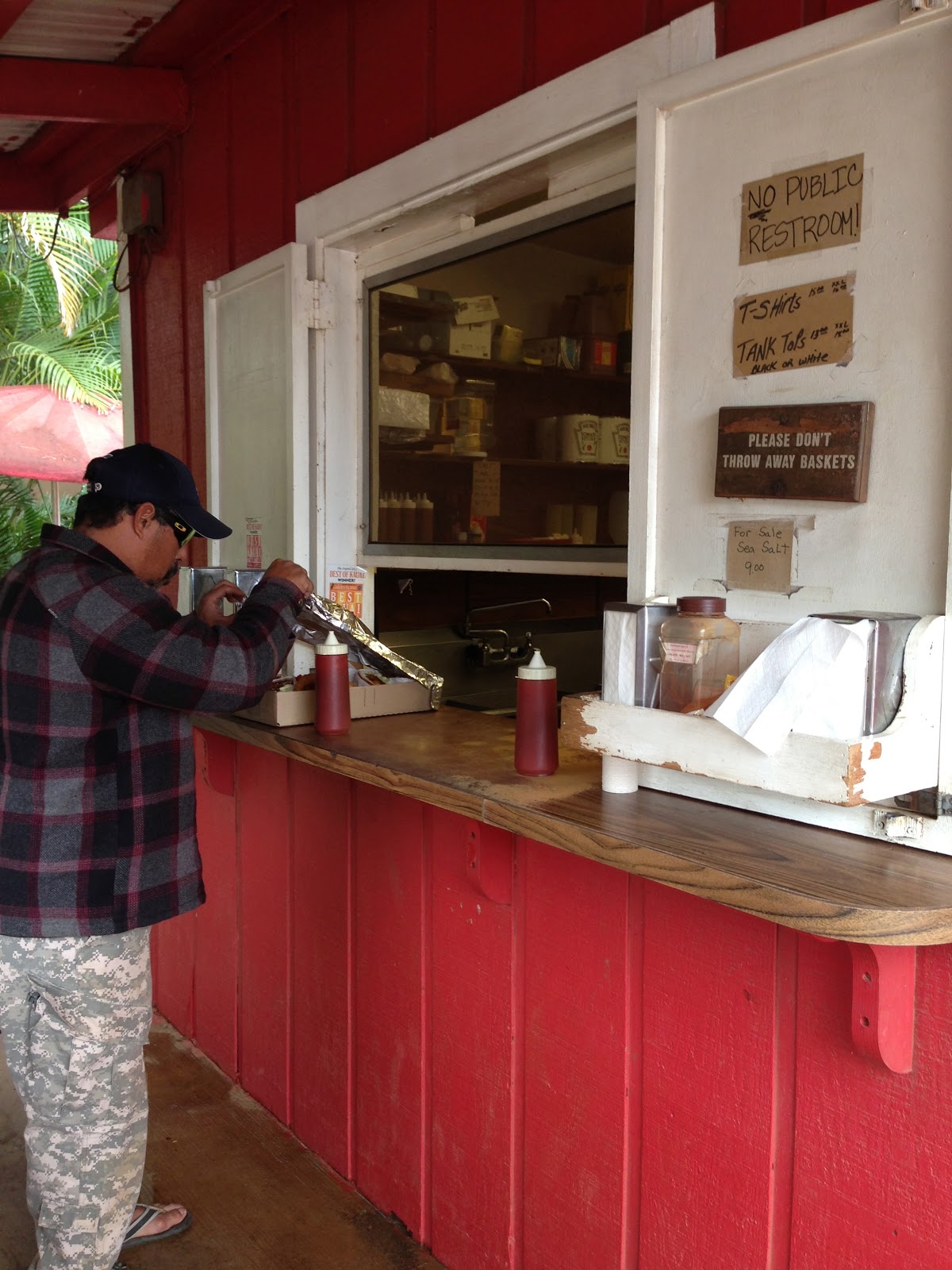 TASTE OF HAWAII DUANE'S ONO CHAR BURGERS KAUAI