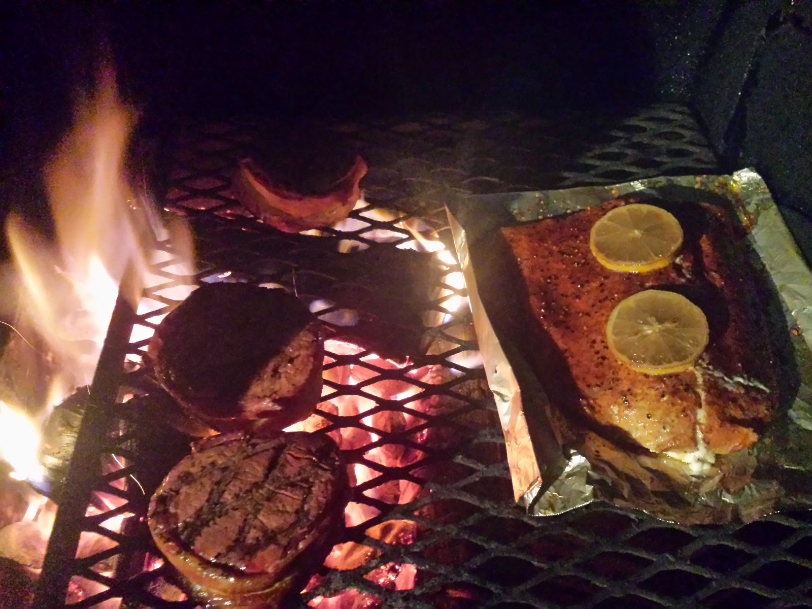 The Carnivorous Food Breeze "Reverse Searing" Cooking Steaks