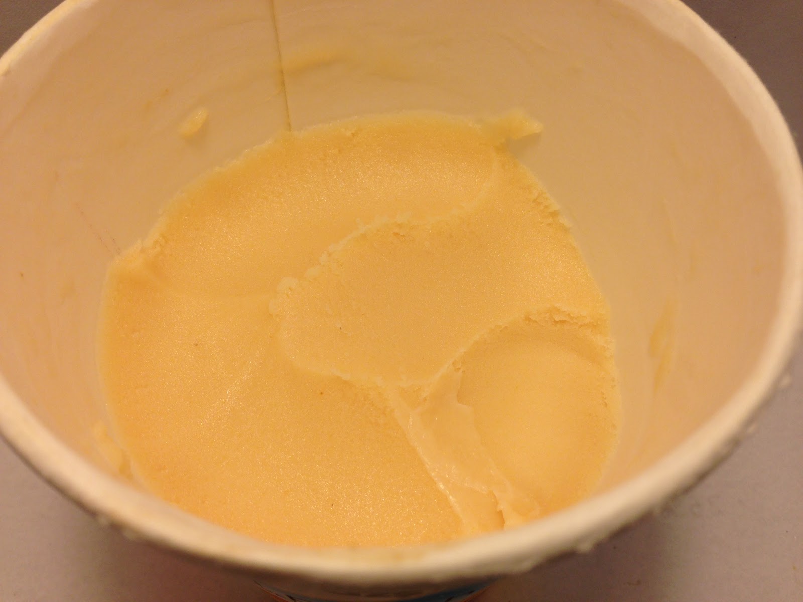 Crazy Food Dude Review HaagenDazs Orchard Peach Sorbet