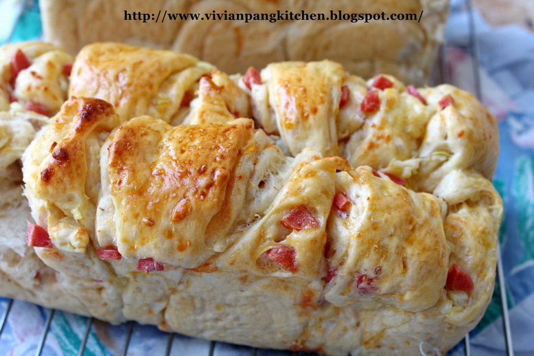 Vivian Pang Kitchen Cream Corn Sausage Loaf Bread/ 17hrs Prefermented Sponge Dough