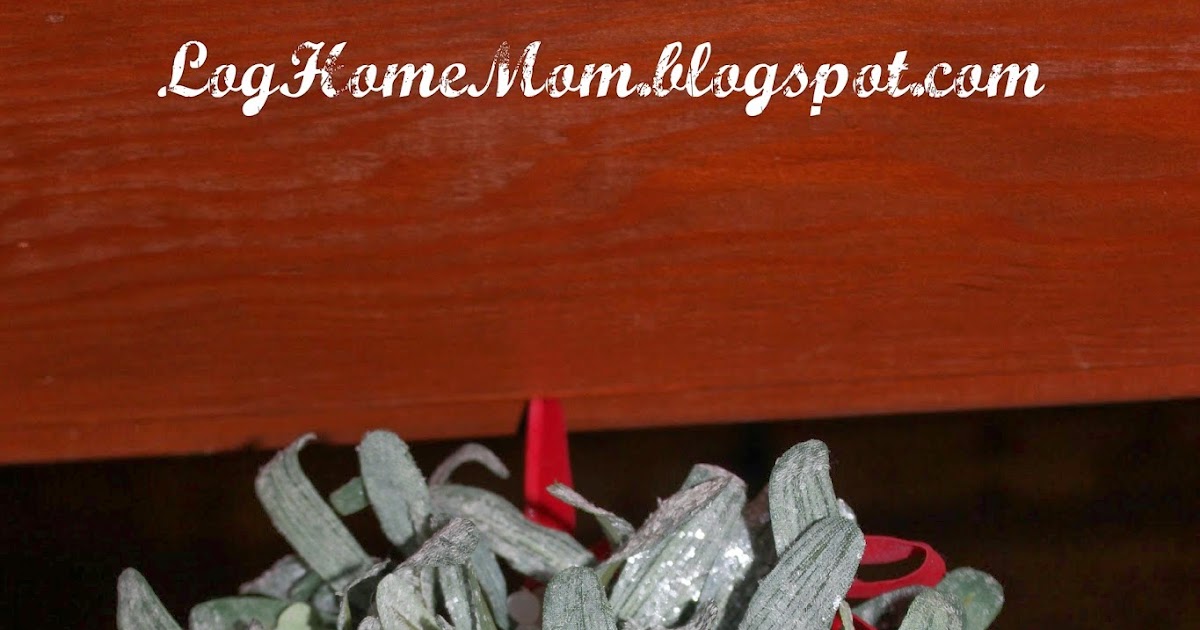 Log Home Mom Christmas Makes Me Feel Emotional