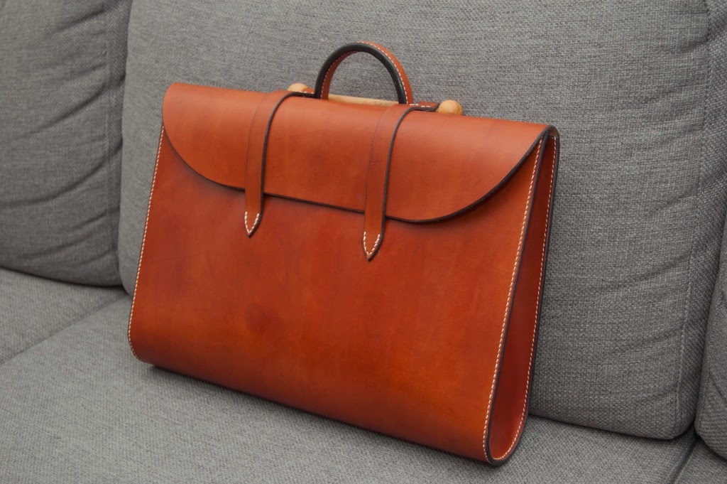 ortus briefcase