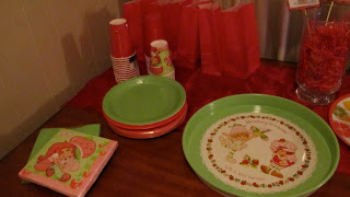 Creative 2x Mom: Strawberry Shortcake Party