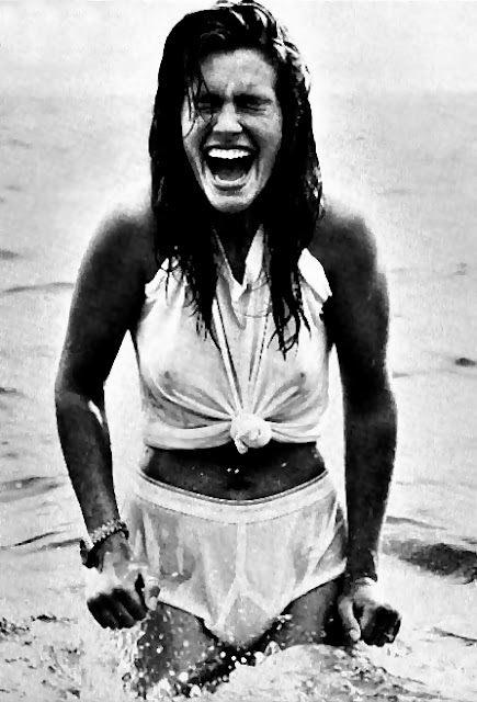 10 Rare Nudes #3 (Sheryl Crow, Tatum O'Neal, Julia Roberts) 162 Julia+Roberts+(21)