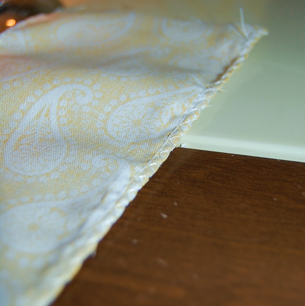 Mommy Monologue DIY Wednesdayrice filled eye pillow aka hot/cold pack