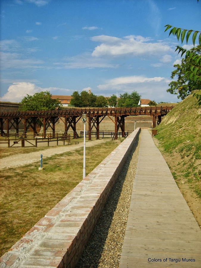 A bridge over time. Alba Iulia-Cetatea Alba Carolina.