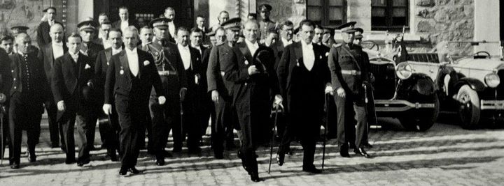 ataturk.48.jpg