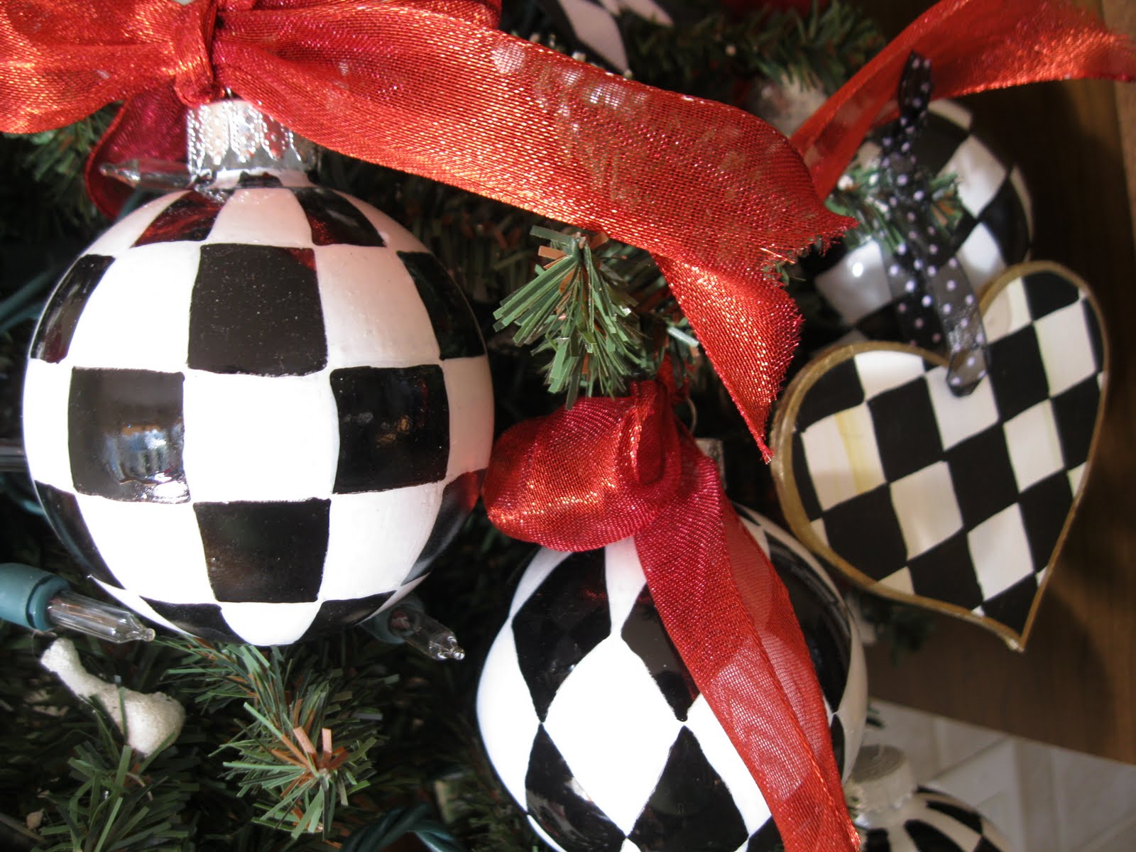 Pandora's Box MacKenzieChilds Knockoff Christmas Tree