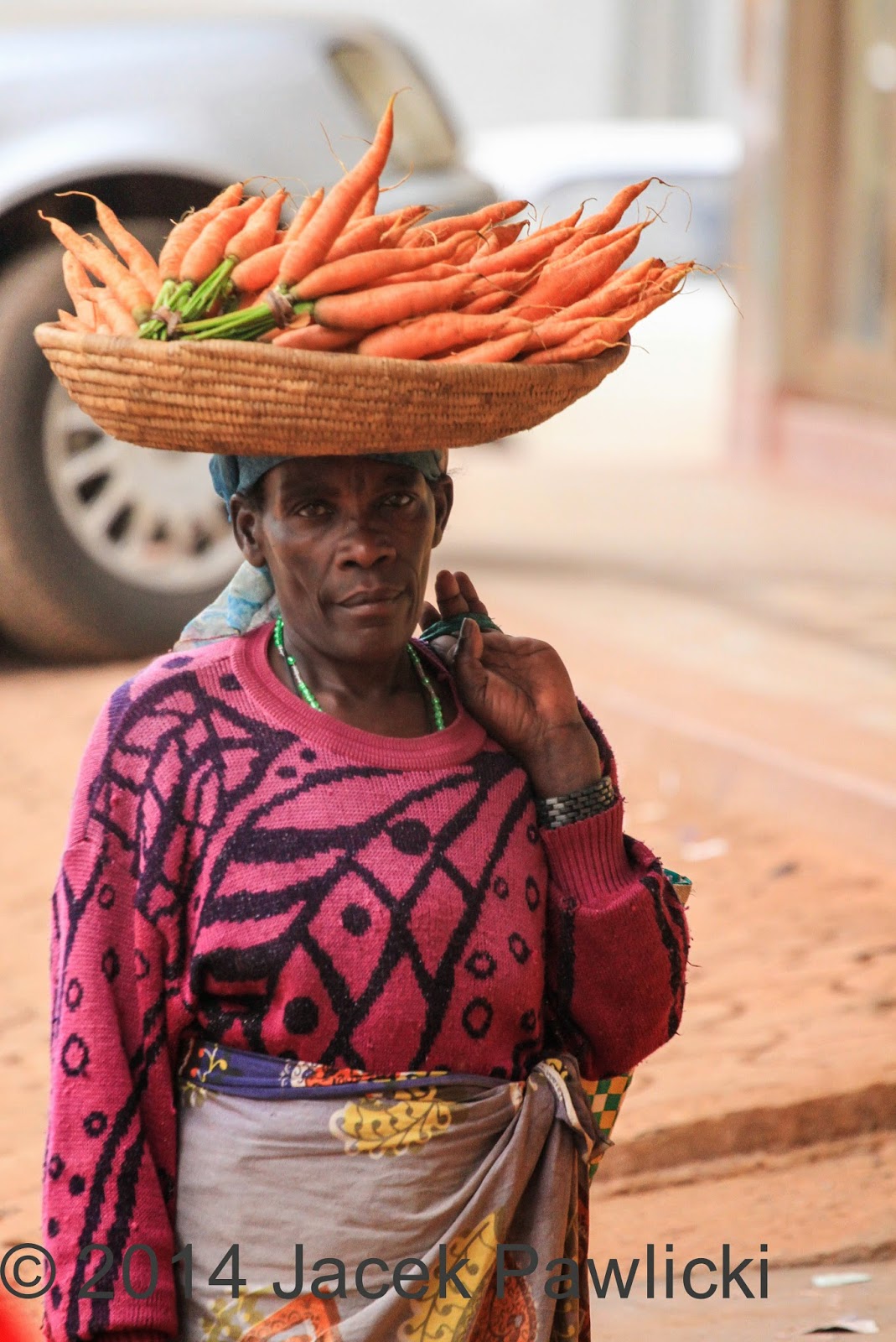 JACEK PAWLICKI PICTURES Uganda, Kabale, Carrots, February 2014