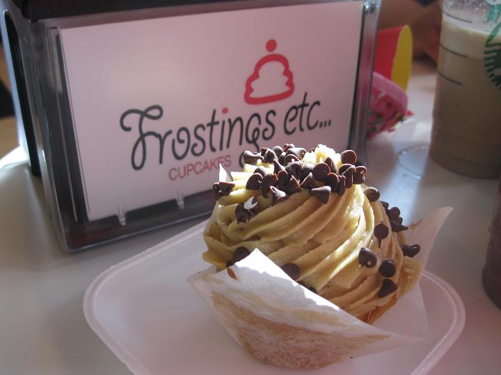 We Are The World Frostings, Etc. Tampa, FL Cupcake Review