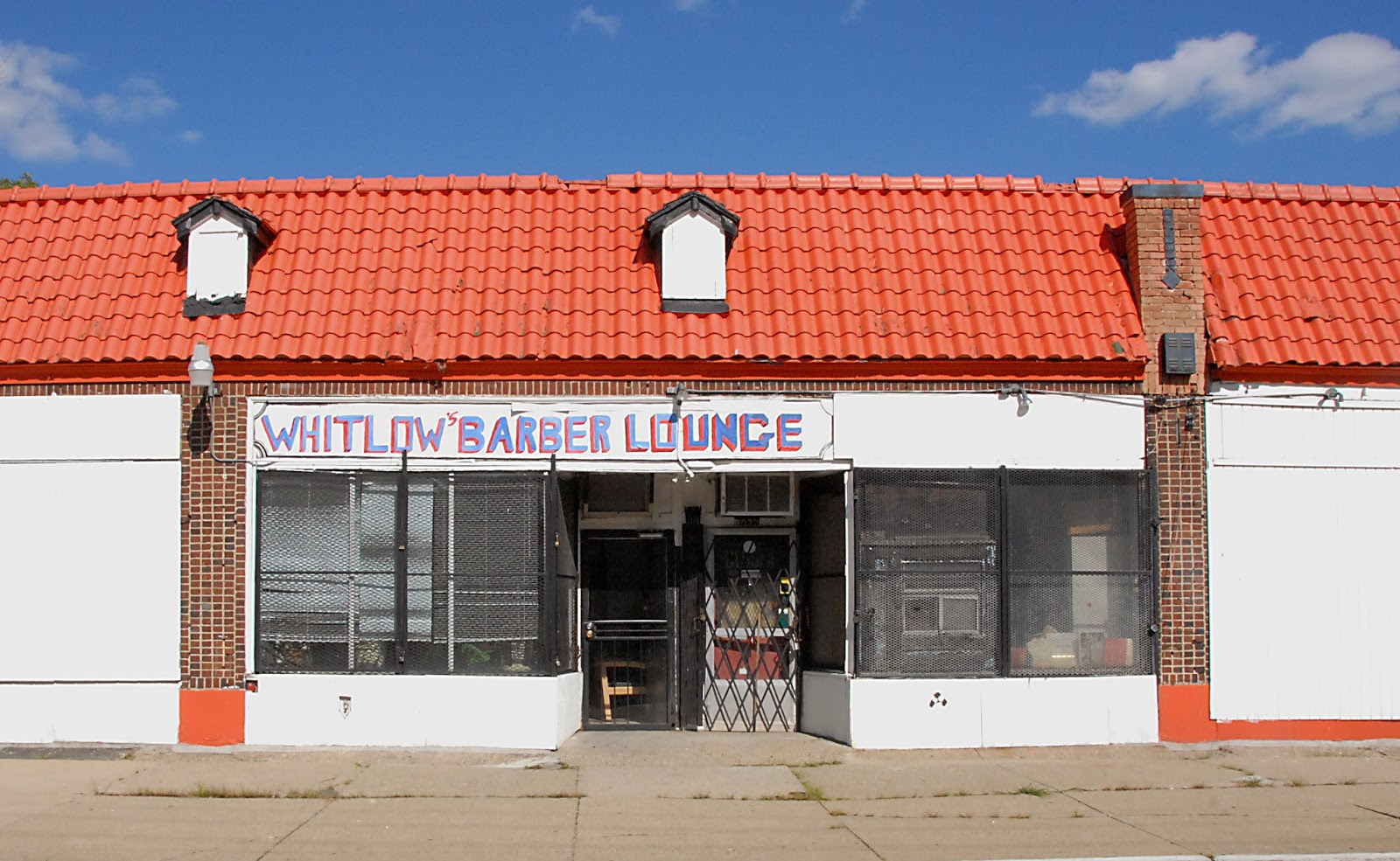Detroit Dissolving:: DETROITS OLDEST BARBER SHOP