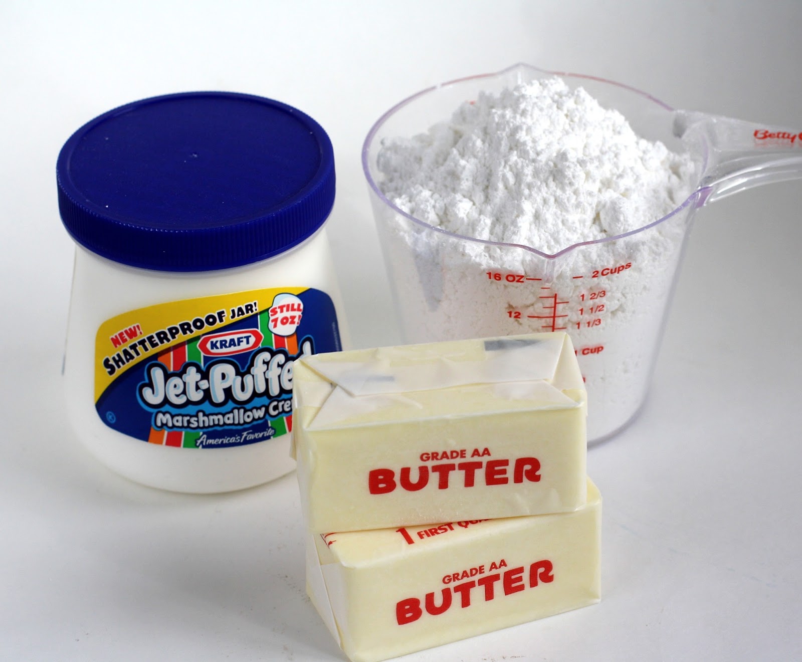 MARSHMALLOW BUTTERCREAM FROSTING & HOW TO MAKE BOXED CAKE MIX TASTE