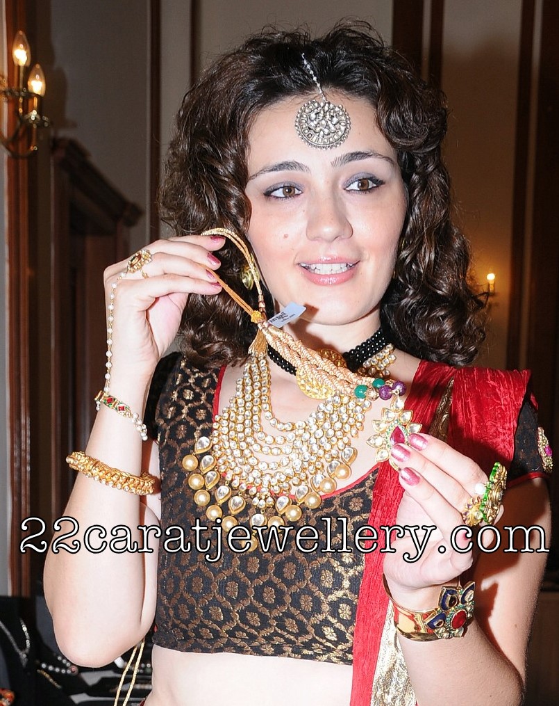 Art Karat Kundan Set by Asha Collection Jewellery Designs