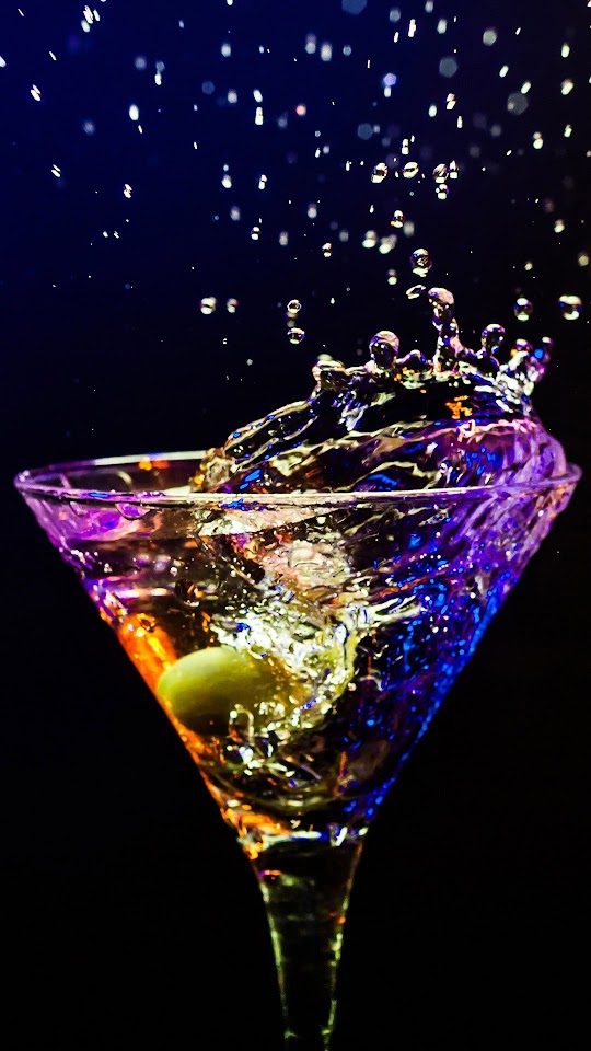 Martini Cocktail Alcohol Splash Drops Olive Android Wallpaper
