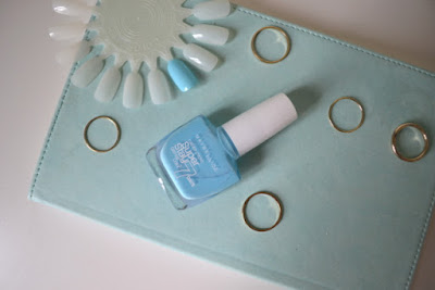 Maybelline Super Stay Gel Nails in Uptown Blue