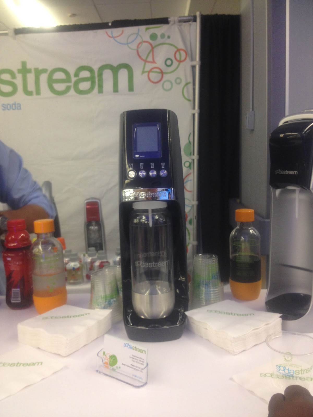 Seltzer Soda Maker Convenience & Environmentally Friendly Simple