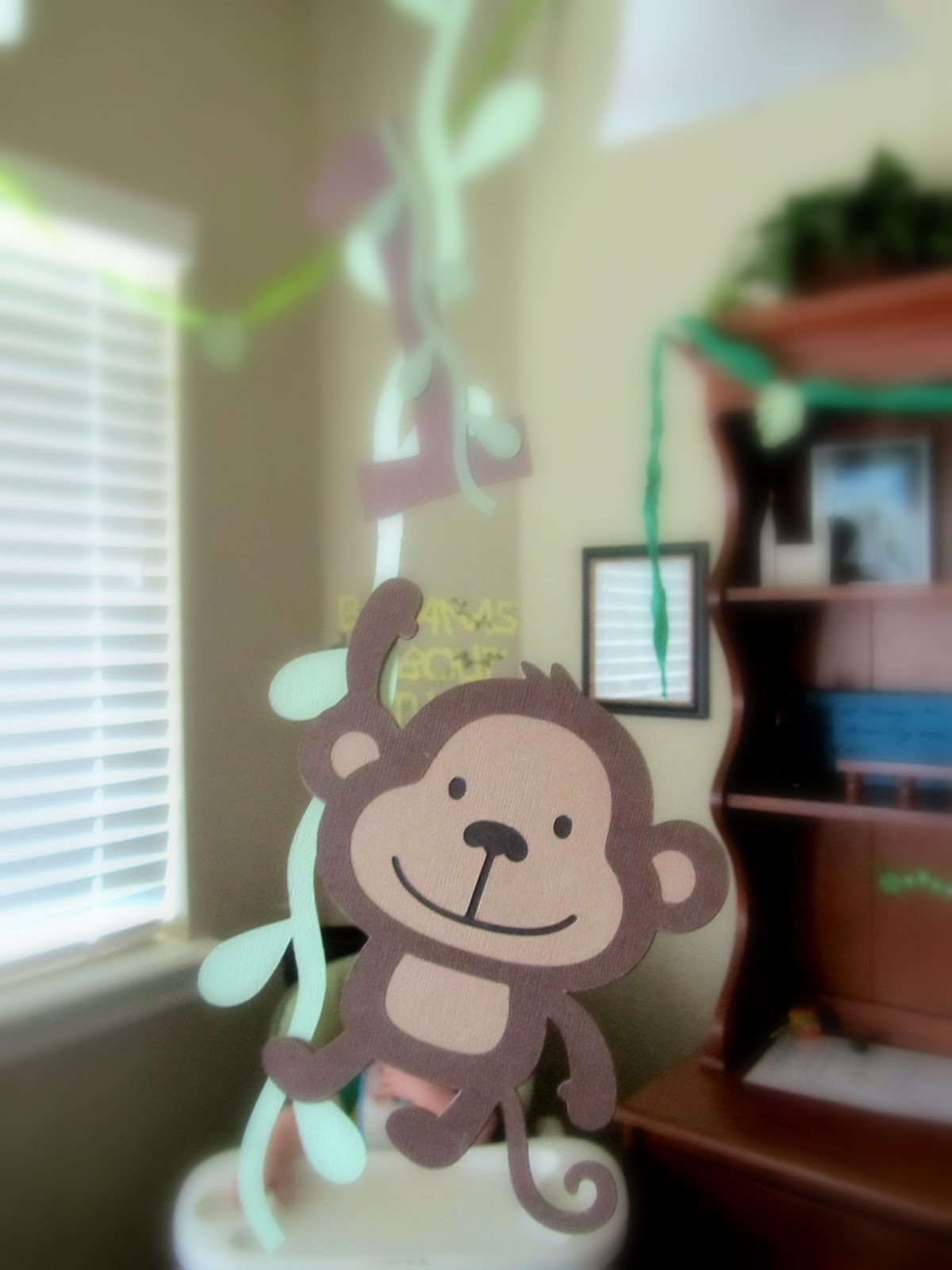 Monkey Birthday Party - Decorations | Pinning with Purpose