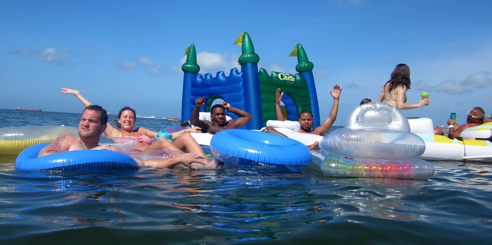 love, elizabethany photo diary virginia beach floatopia