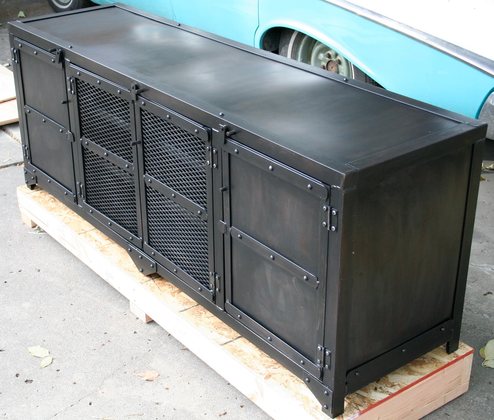 Real Industrial Edge Furniture llc Industrial metal