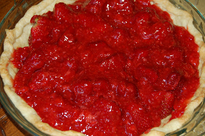 Grandma's Strawberry Pie | www.kettlercuisine.com