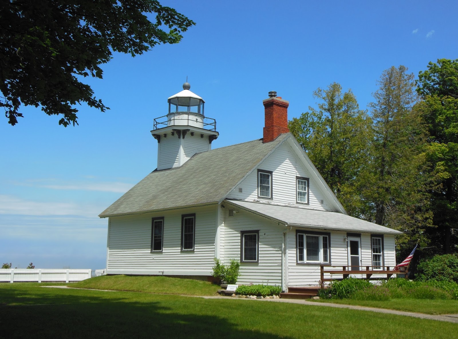Focusing On Travel OLD MISSION PENINSULA (Michigan)
