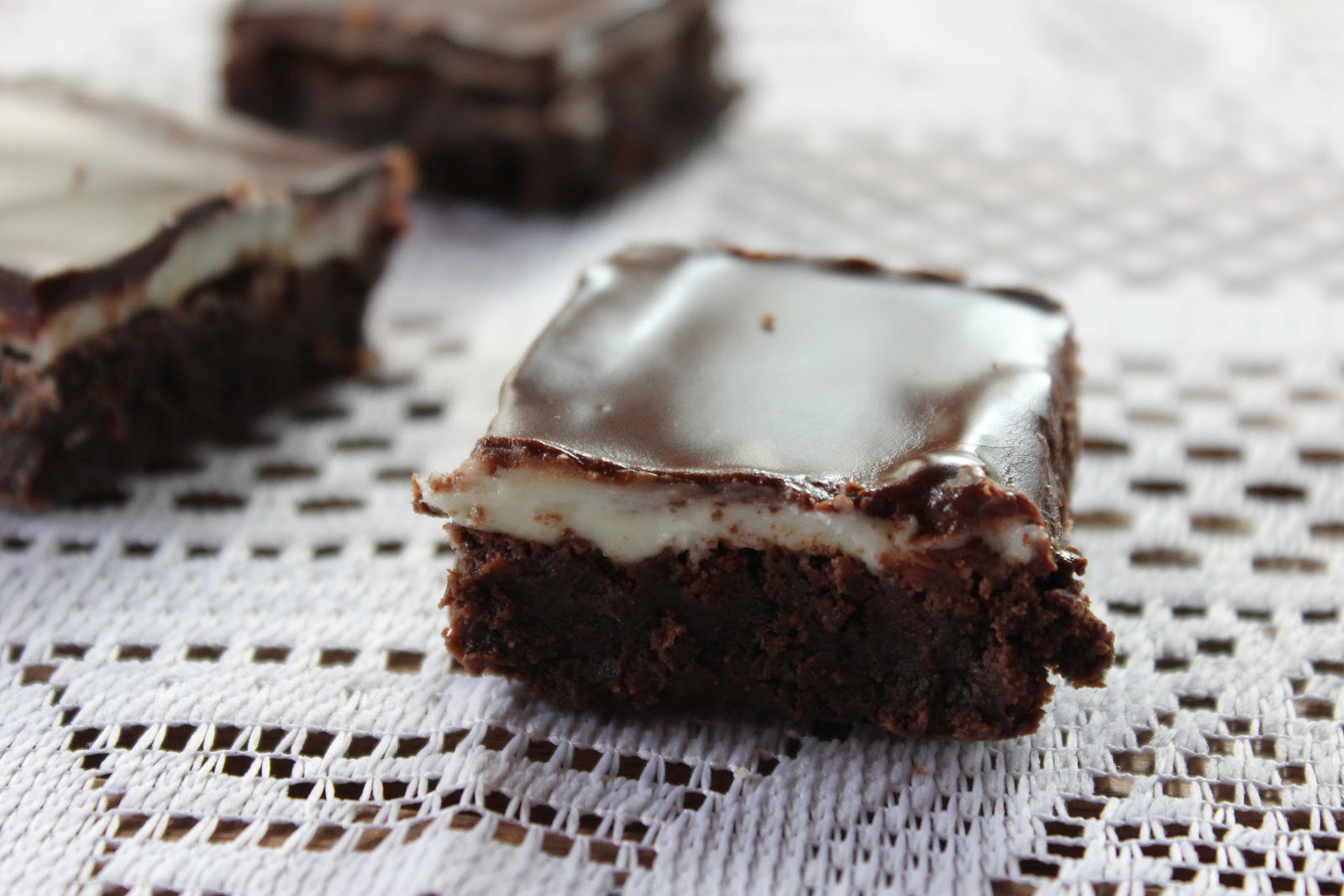 Sweet Frosting Mint Brownies