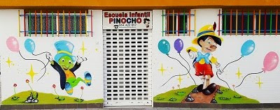 Centro de educación infantil Pinocho y su amigo