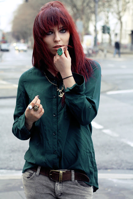 green blouse masha sedgwick cord hose cheap monday weekday pony rote haare