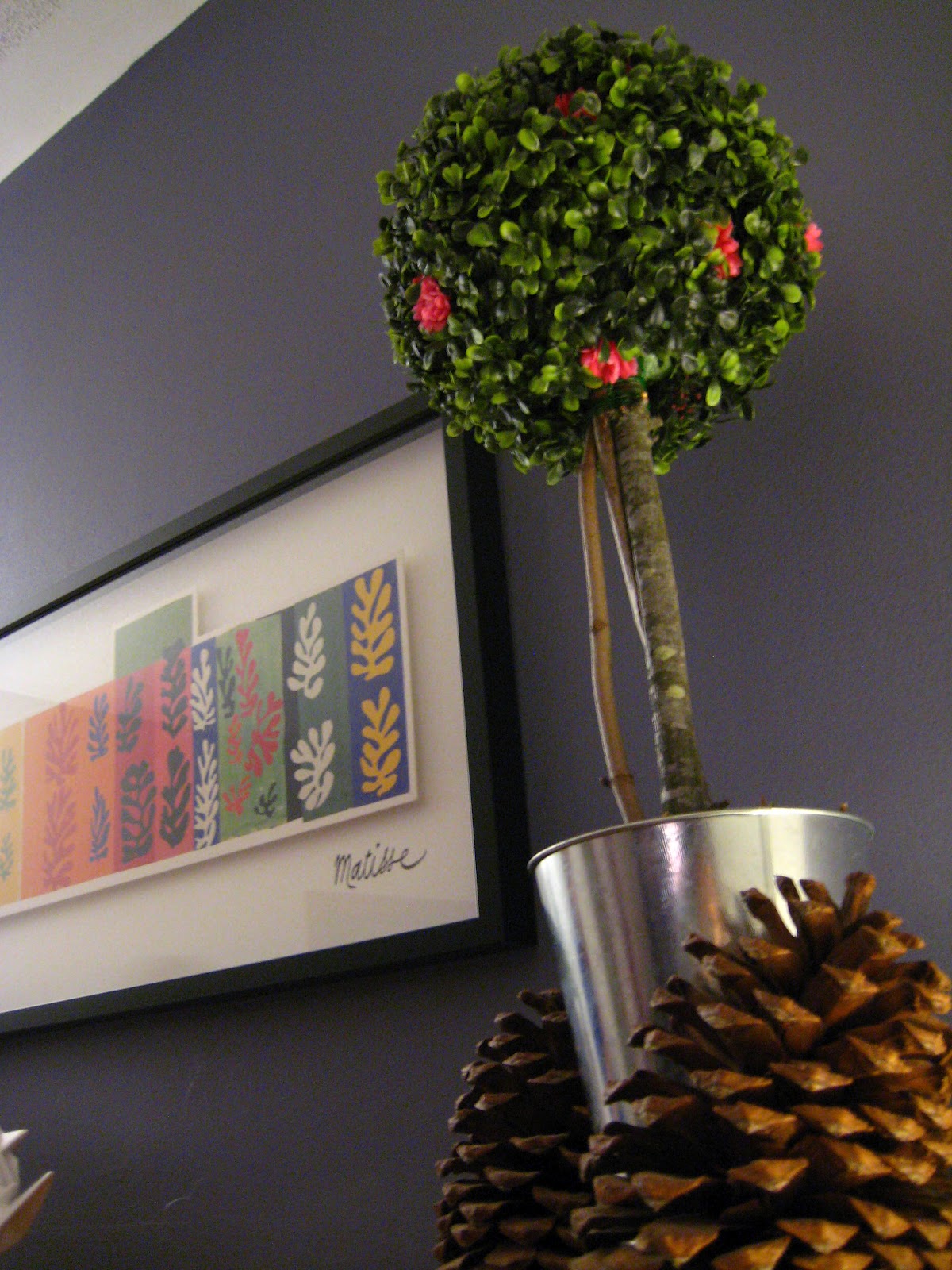 The Secret Life of a Scientist's Wife DIY Faux Boxwood Topiary