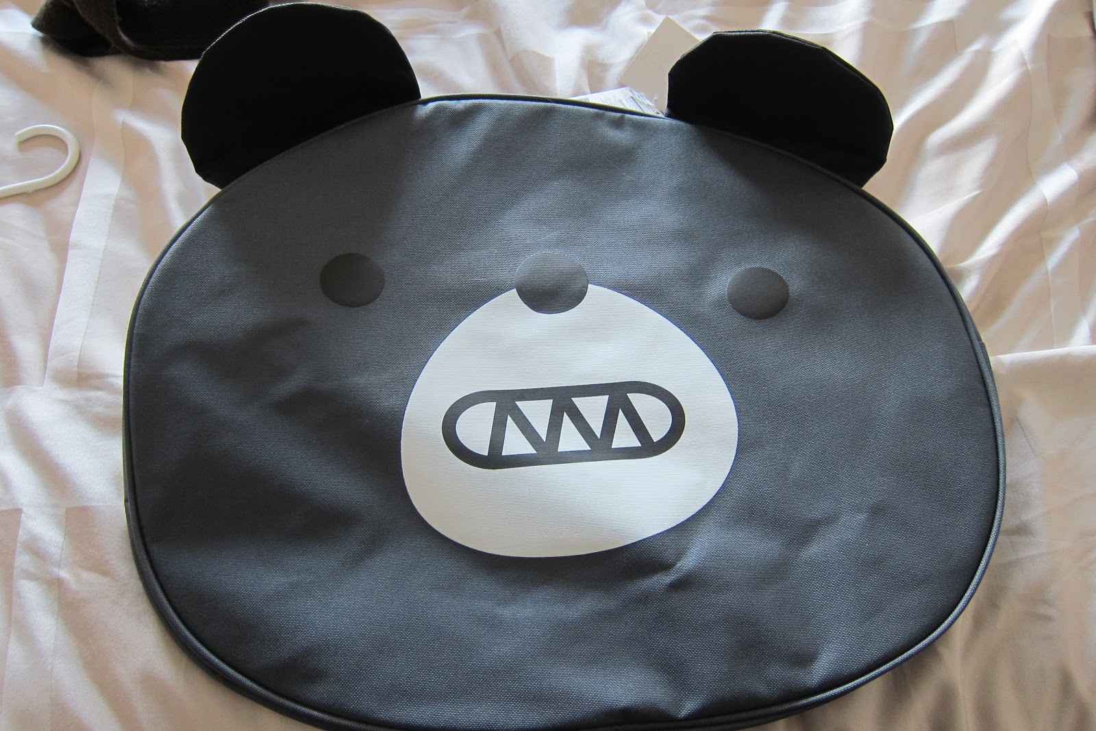 The Constant Crafter Hope Market and Art Box in Hongdae