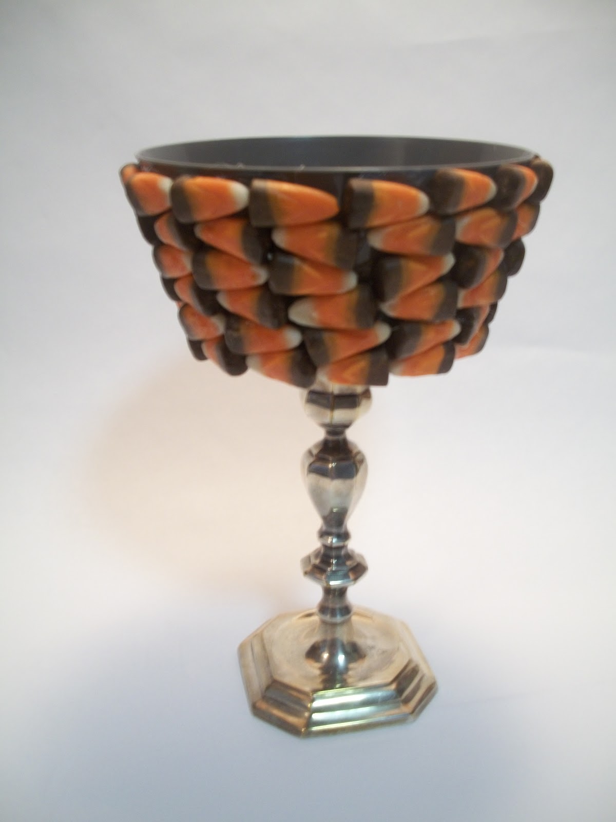 Pams Party & Practical Tips Countdown to Halloween Candy Bowls