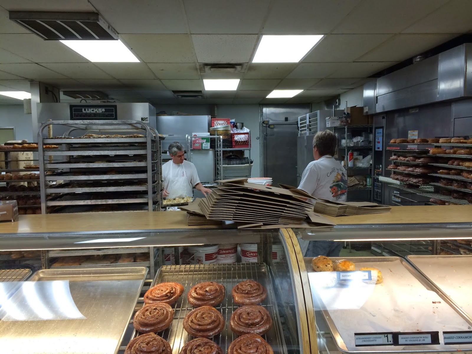 TASTE OF HAWAII VG DONUT AND BAKERY ENCINITAS, CALIFORNIA