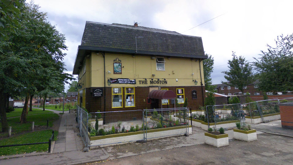 Pubs of Manchester Moston, Hillier Street North